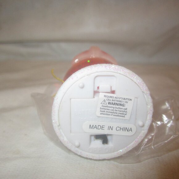 CUTE HOLIDAY ACRYLIC LIGHT UP ANGEL DECOR - Picture 7 of 7